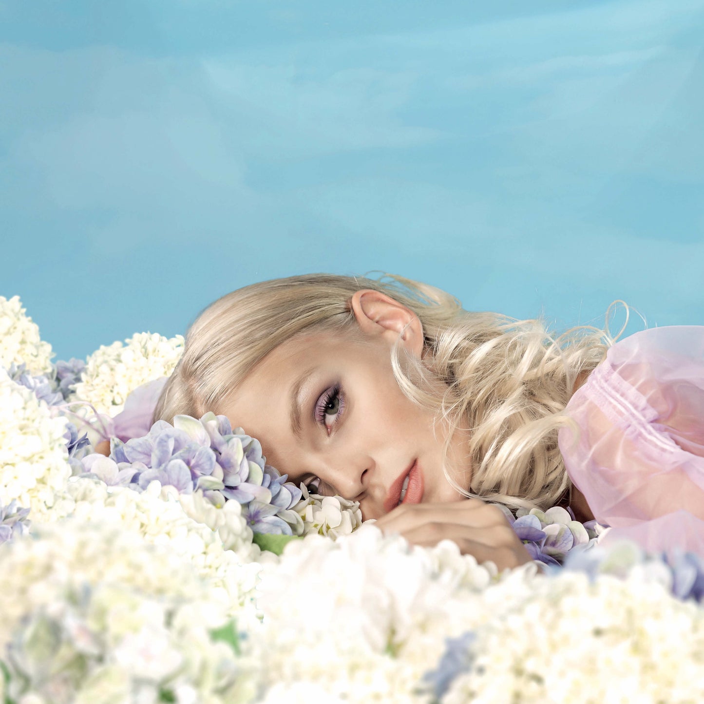 WHITE-WHITE ANTI-YELLOW Shampoo